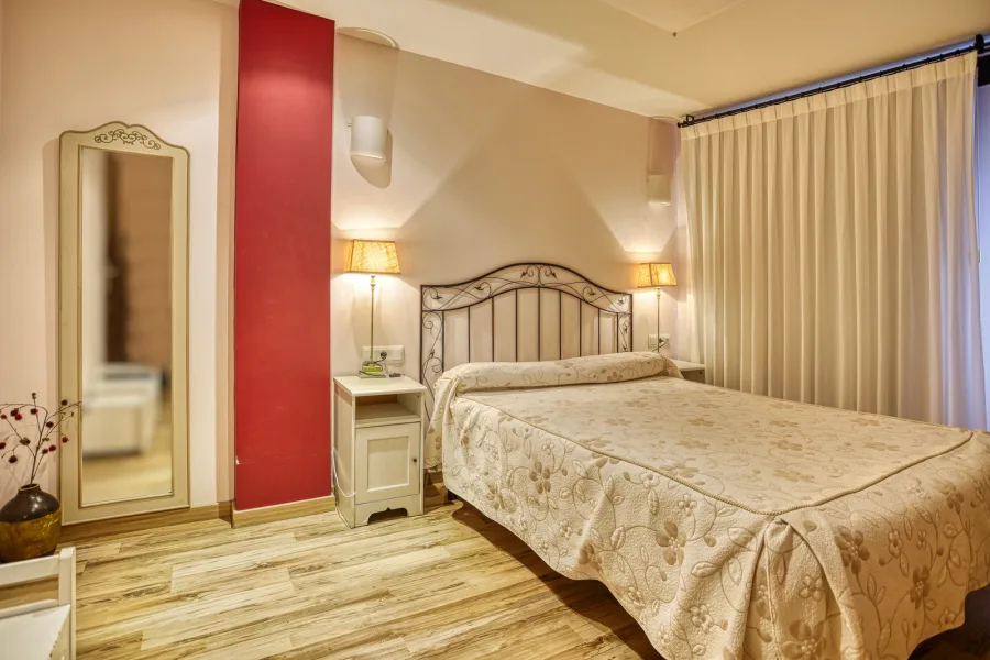Habitación doble Hotel Valdelinares Habitación doble Hotel Valdelinares