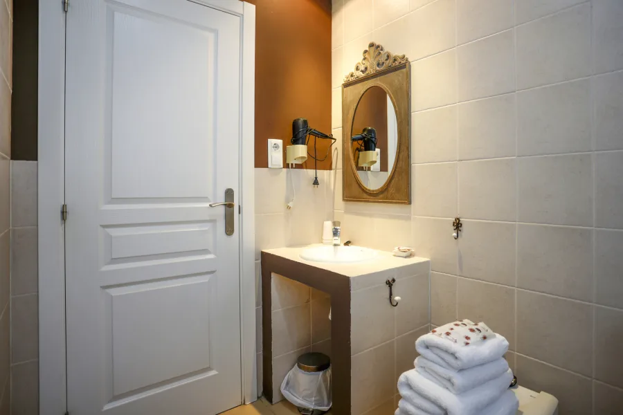 Habitación doble Hotel Valdelinares Habitación doble Hotel Valdelinares